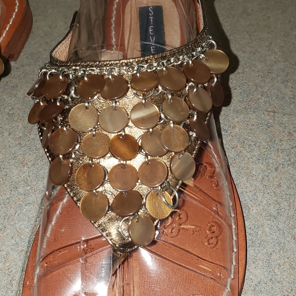 🌞Steven by Steve Madden Bronze Sandals🌞 - Picture 4 of 7